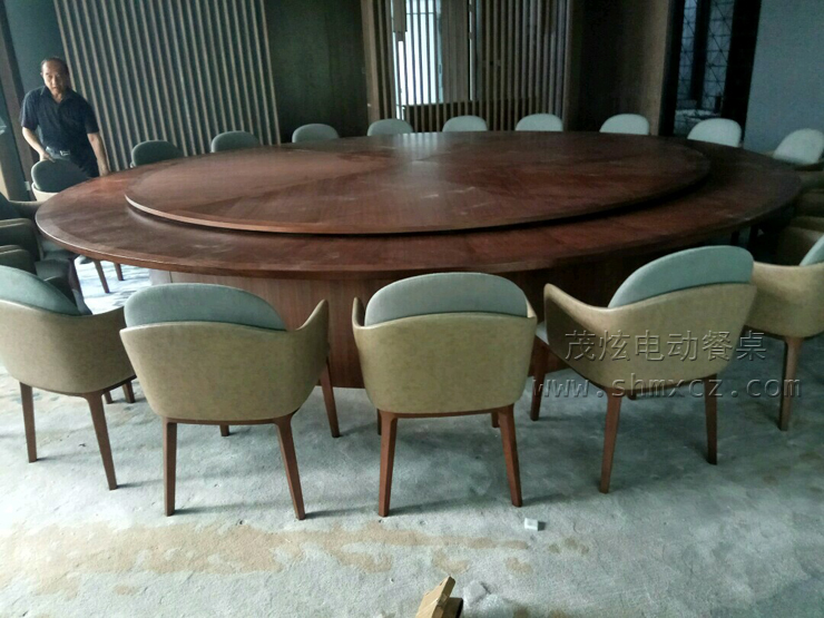 鎮江國際飯店豪華大型電動(dòng)餐桌轉盤(pán)安裝