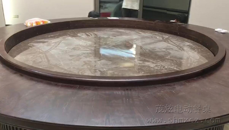 升降式電動(dòng)餐桌機芯