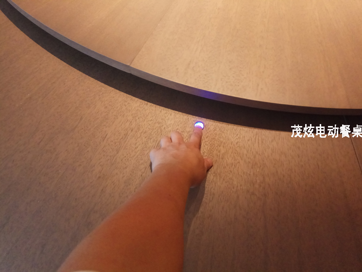桌面按壓式電動(dòng)餐桌轉盤(pán)機芯